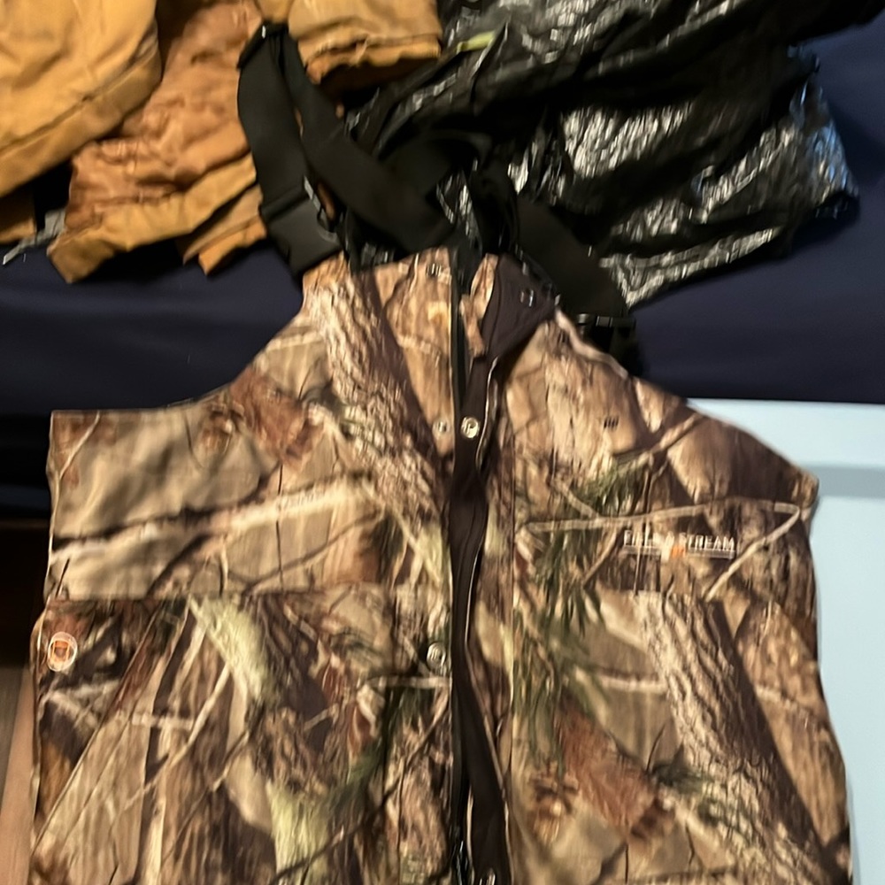 Field and Stream cover alls youth XL Wore once